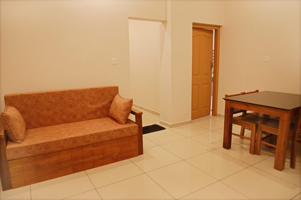 Misty dale resort munnar, Resorts in Munnar, best resort in Munnar, Luxury resorts in Munnar, Munnar Resorts, Budget Stay resort in Munnar, Resort with Swimming Pool in Munnar,