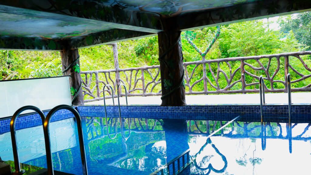 Resorts in Munnar, best resort in Munnar, Luxury resorts in Munnar, Munnar Resorts, Budget Stay resort in Munnar, Resort with Swimming Pool in Munnar,